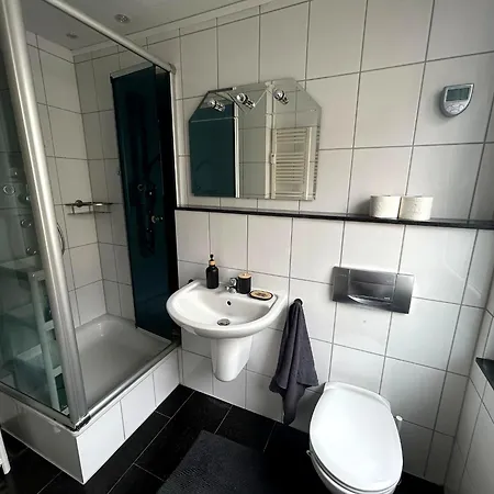Modern 4 Beds A42 A3 Apartamento